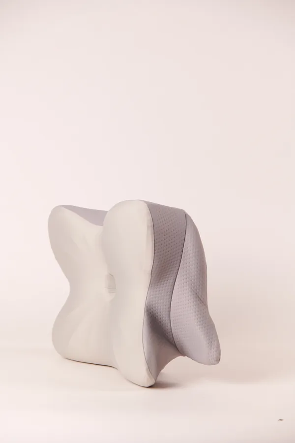 Profile view of the Derila Ergo contoured pillow